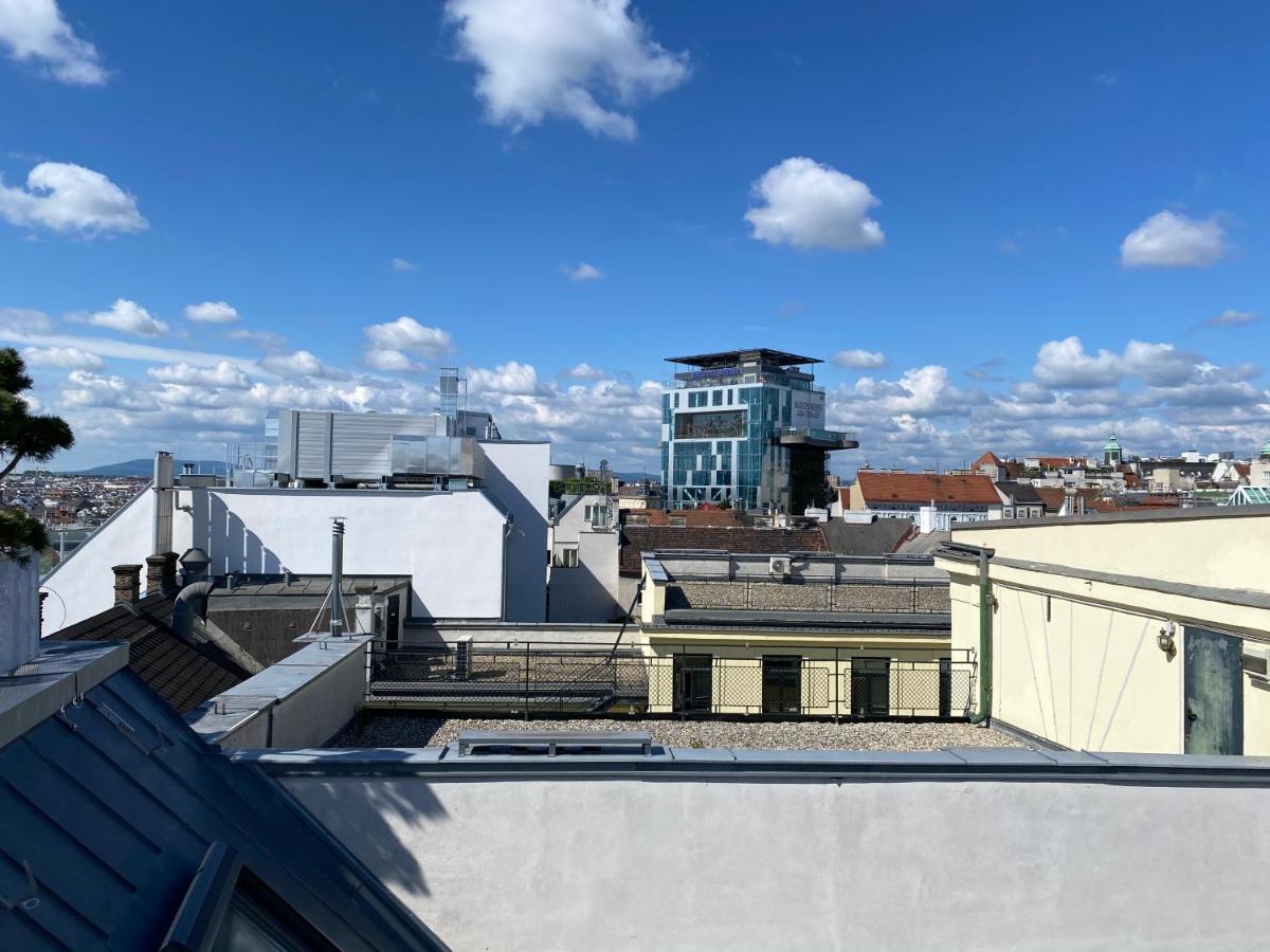 Immersed Into Vienna'S City Life And Yet A Retreat, Minimum 30 Nights Bagian luar foto