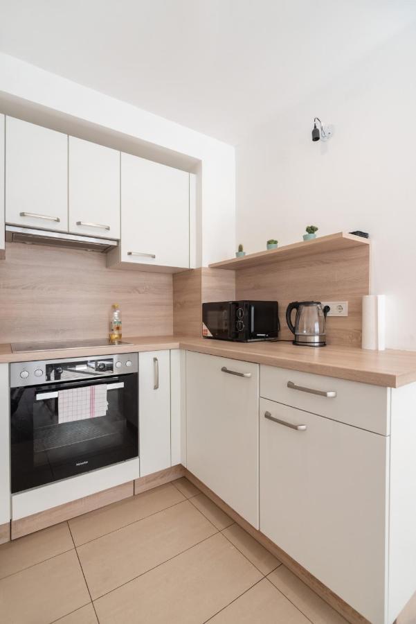 Immersed Into Vienna'S City Life And Yet A Retreat, Minimum 30 Nights Bagian luar foto