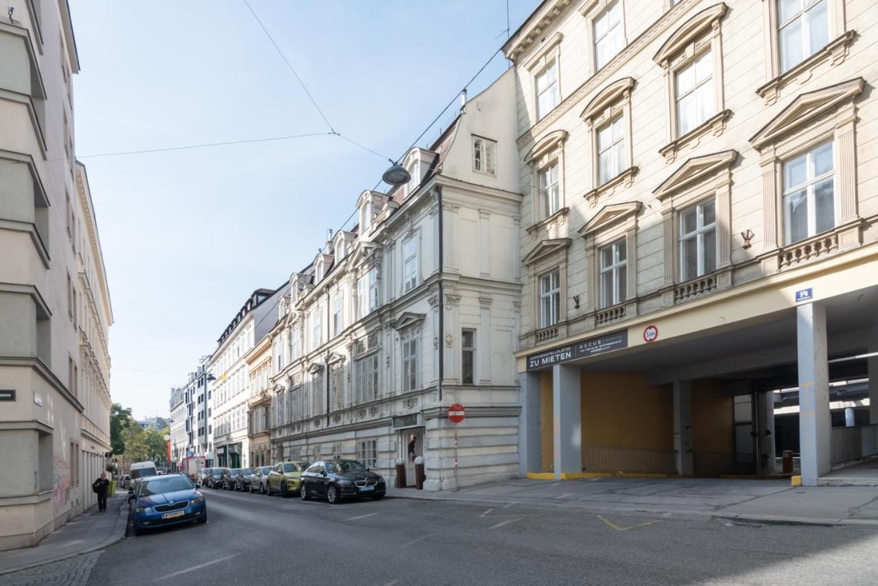 Immersed Into Vienna'S City Life And Yet A Retreat, Minimum 30 Nights Bagian luar foto