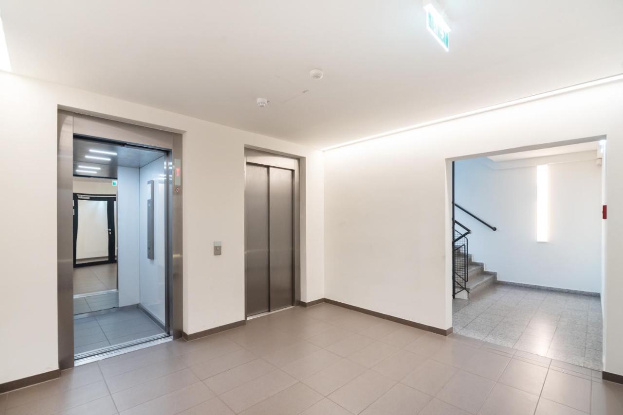 Immersed Into Vienna'S City Life And Yet A Retreat, Minimum 30 Nights Bagian luar foto