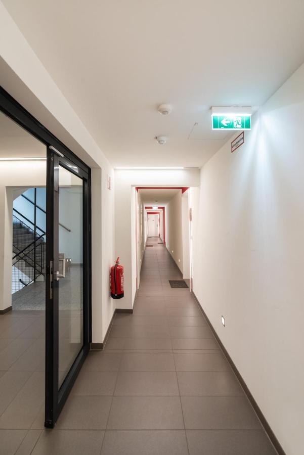 Immersed Into Vienna'S City Life And Yet A Retreat, Minimum 30 Nights Bagian luar foto